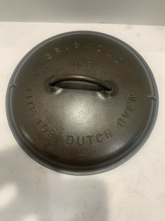 Vintage Griswold #8 Slant Logo Cast Iron Tite Top Dutch Oven Cover A 2551