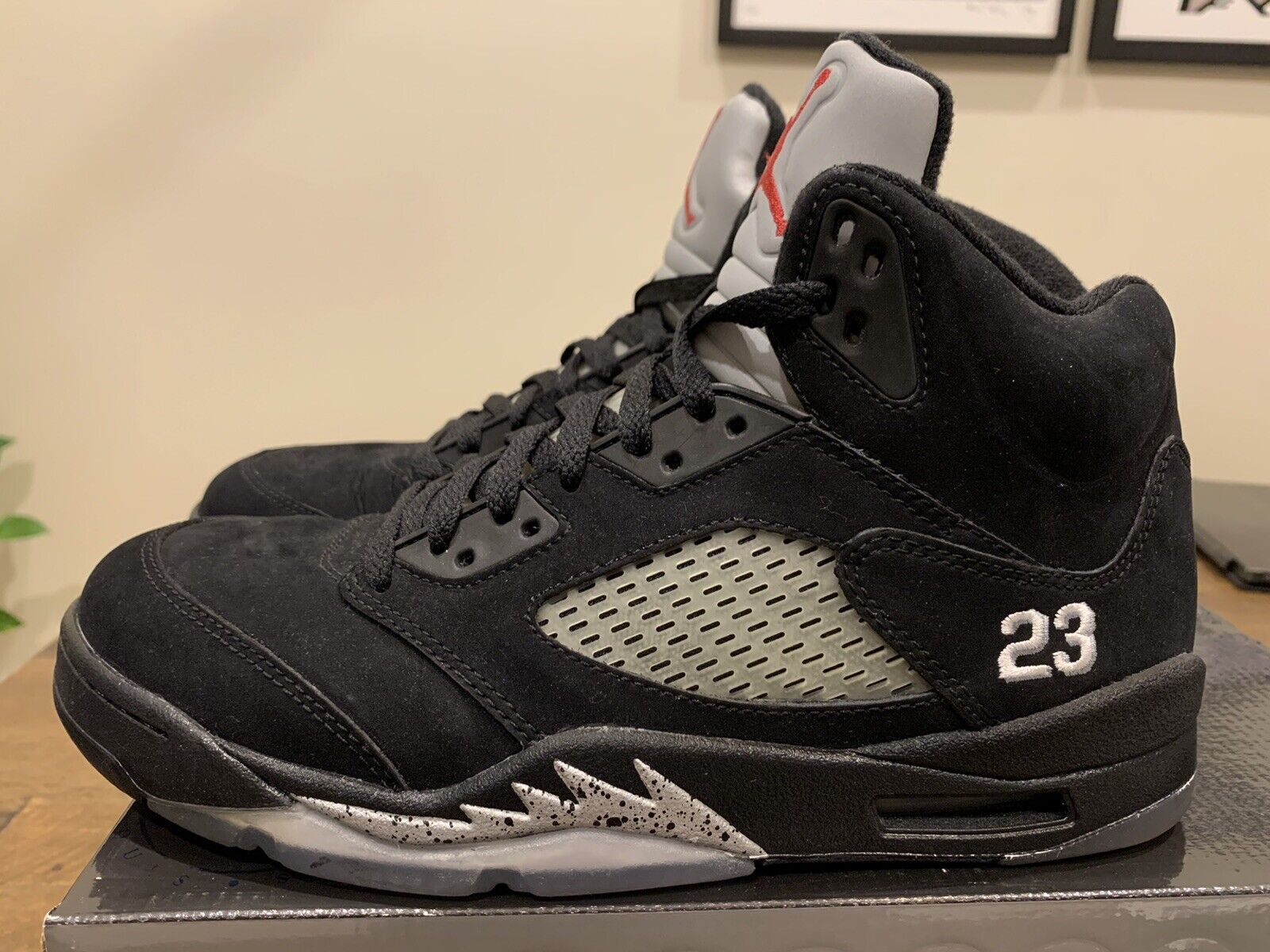 black and grey jordan 5