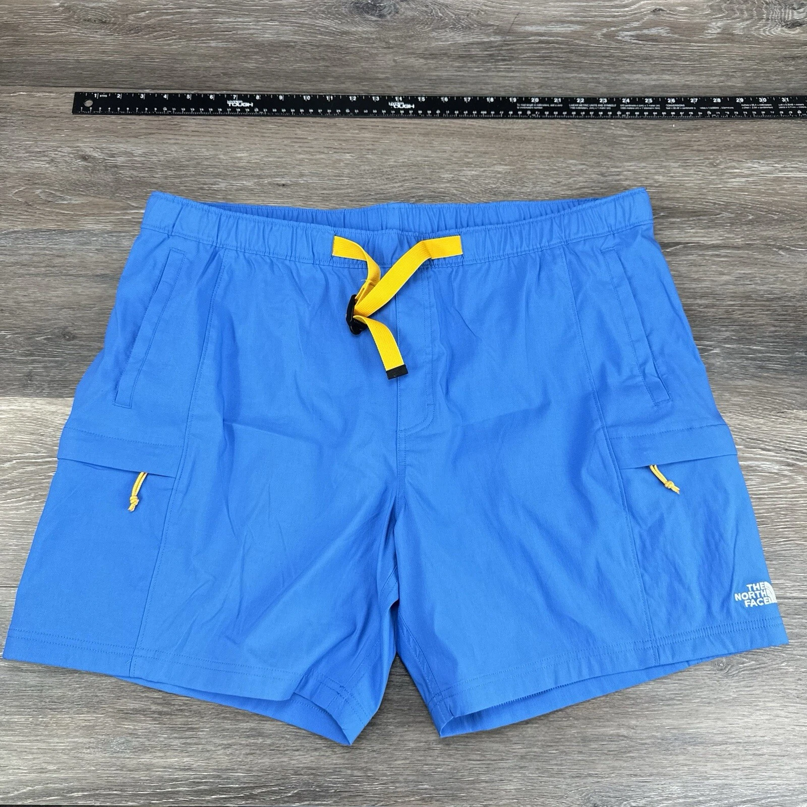The North Face Shorts Men Size 2XL Belted Hiking Outdoor Trail Lightweight Blue