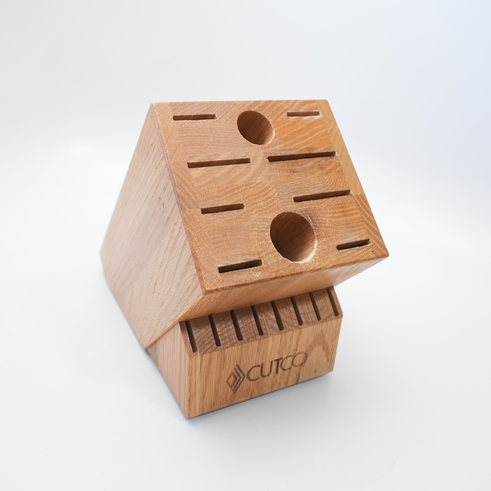 NICE! Cutco 1748 Homemaker 18 Slot Knife Block 8 Steak Slots Honey Oak Wood