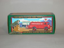 1996 TEXACO 1949 WHITE TILT CAB TANK TRUCK BANK 13th IN SERIES DIECAST ERTL MINT