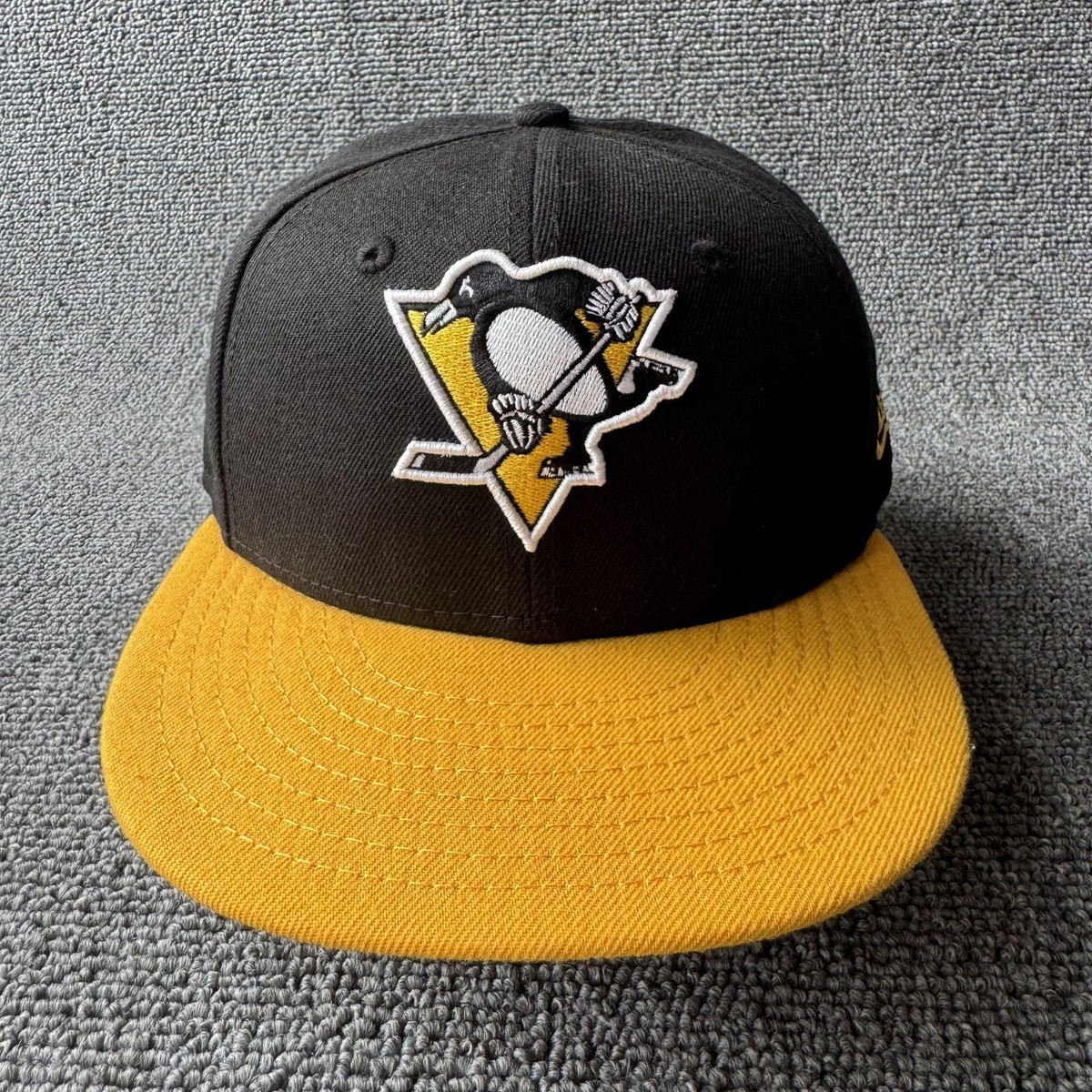 New Era 59FIFTY Pittsburgh Penguins Fitted Hat Black Gold 7
