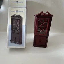Dolls House Miniature Corner Cabinet 