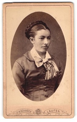 Photograph F. H. Schröck, Laufen a. d. Salzach, young lady with braided hairstyle 