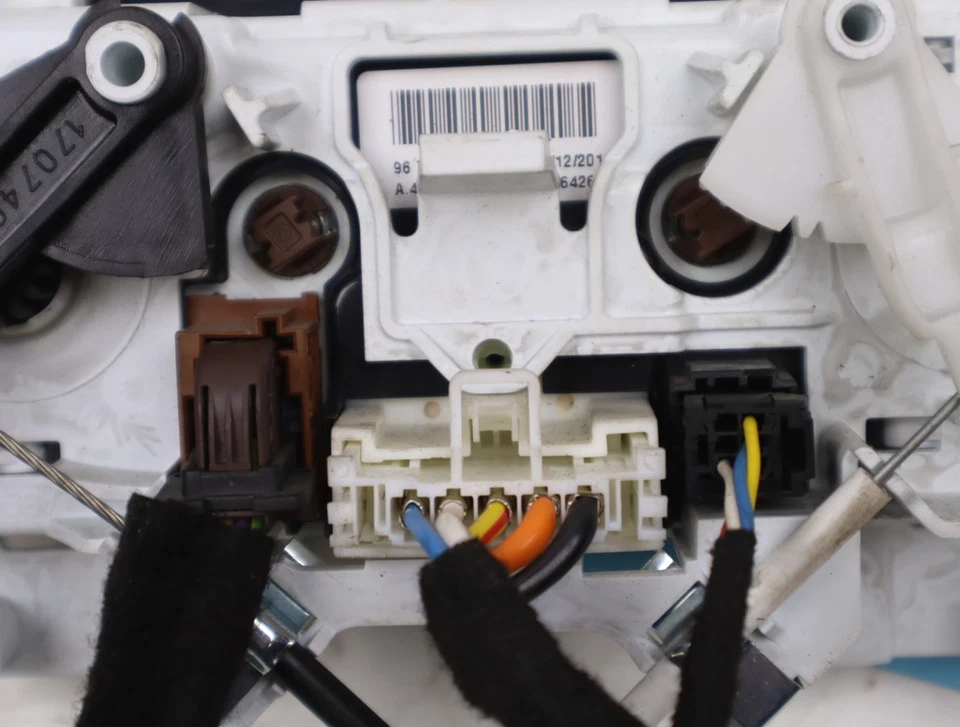 Commande de chauffage occasion CITROEN BERLINGO II Phase 2 - 1.6 HDI 90ch - - Photo 3/4