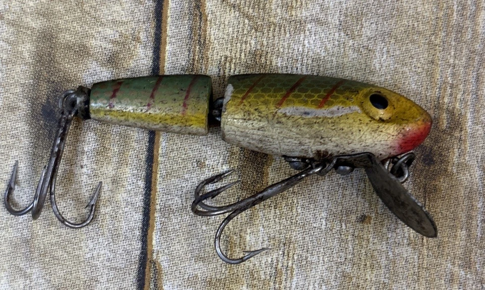 Wright McGill Miracle Minnow Lure Vintage Jointed - Image 2 of 4