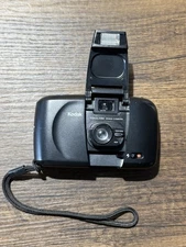 Kodak Cameo Focus Free 35mm Film Camera Point and Shoot