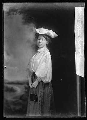 Photo:Carroll, Miss E.C.
