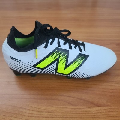 New Balance Tekela Magia V4+ Low FG Women s Soccer Cleats Firm Ground Size 5.5