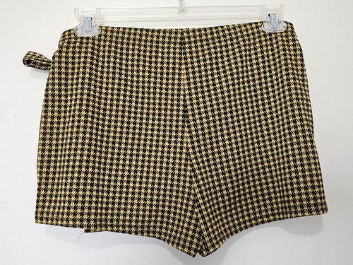Haute Monde Women's Skort Size Large Plaid Skirt Gold Houndstooth Plaid Shorts - Picture 6 of 8