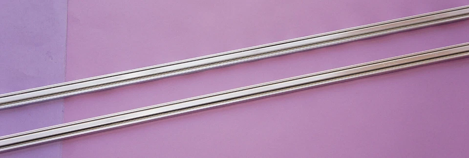 Eldorado Biarritz 1977 1978 OEM capó moldura - par Foto 4 de 4