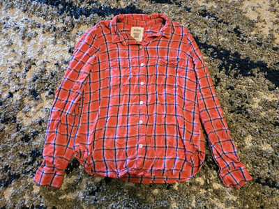So Perfect Plaid Junior's Large Button Up Double Pocket Shirt