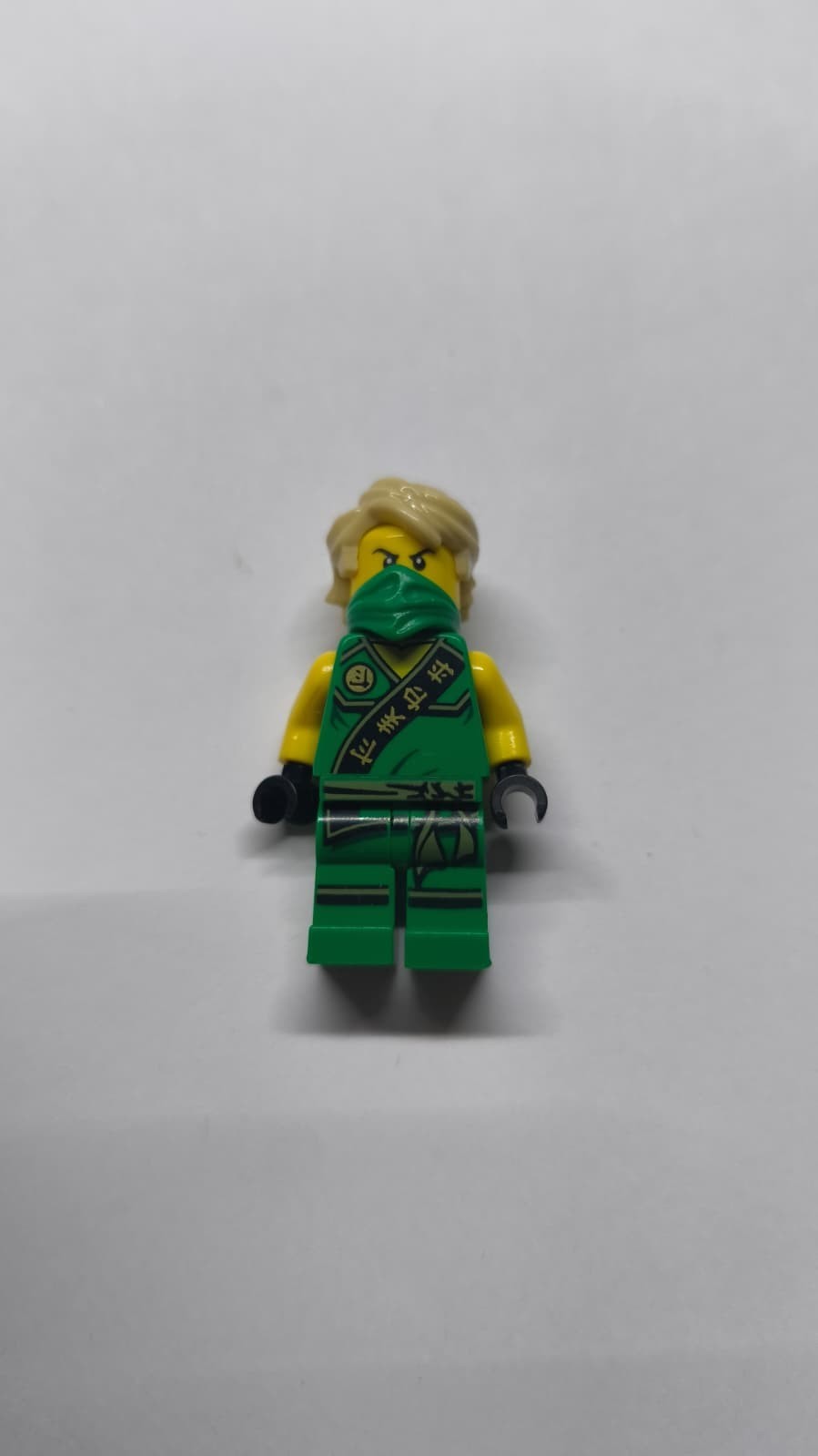 Lego minifigure serie Ninjago - Lloyd Tournament Robe: Njo0123
