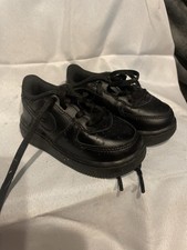 Nike Air Force 1 Low Toddler sneakers in the "Triple Black" Size 6C