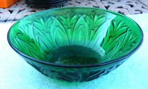 Vintage Anchor Hocking Forest Green 8" Serving Bowl