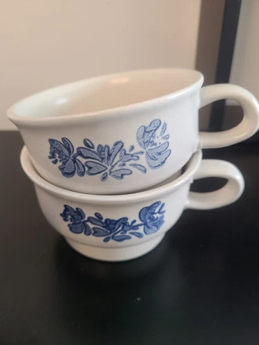 Unused Vintage Pfaltzgraff Yorktowne Stoneware Tea Cups
