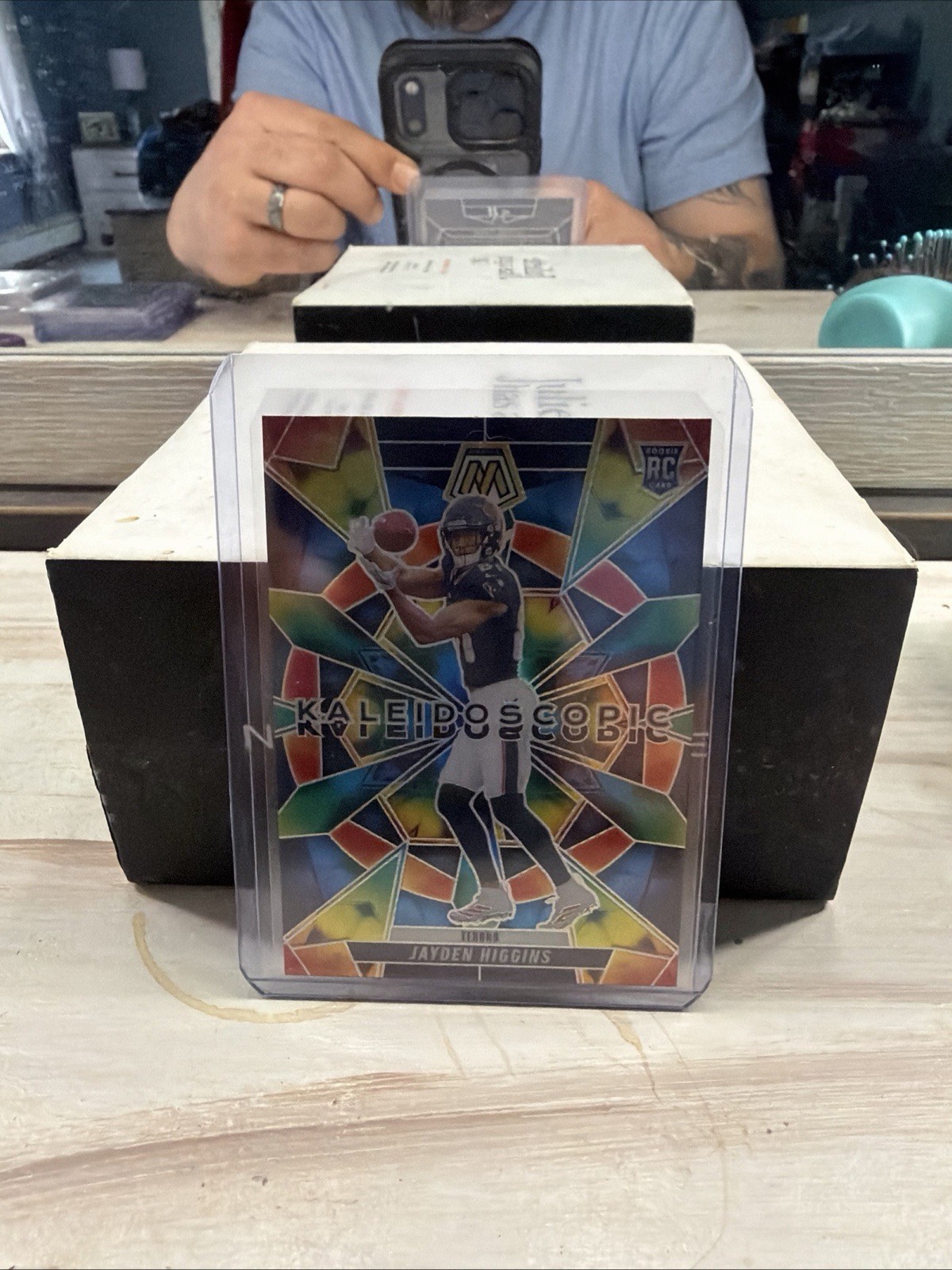 2025 Panini Mosaic - Kaleidoscopic Jayden Higgins #23 (RC)