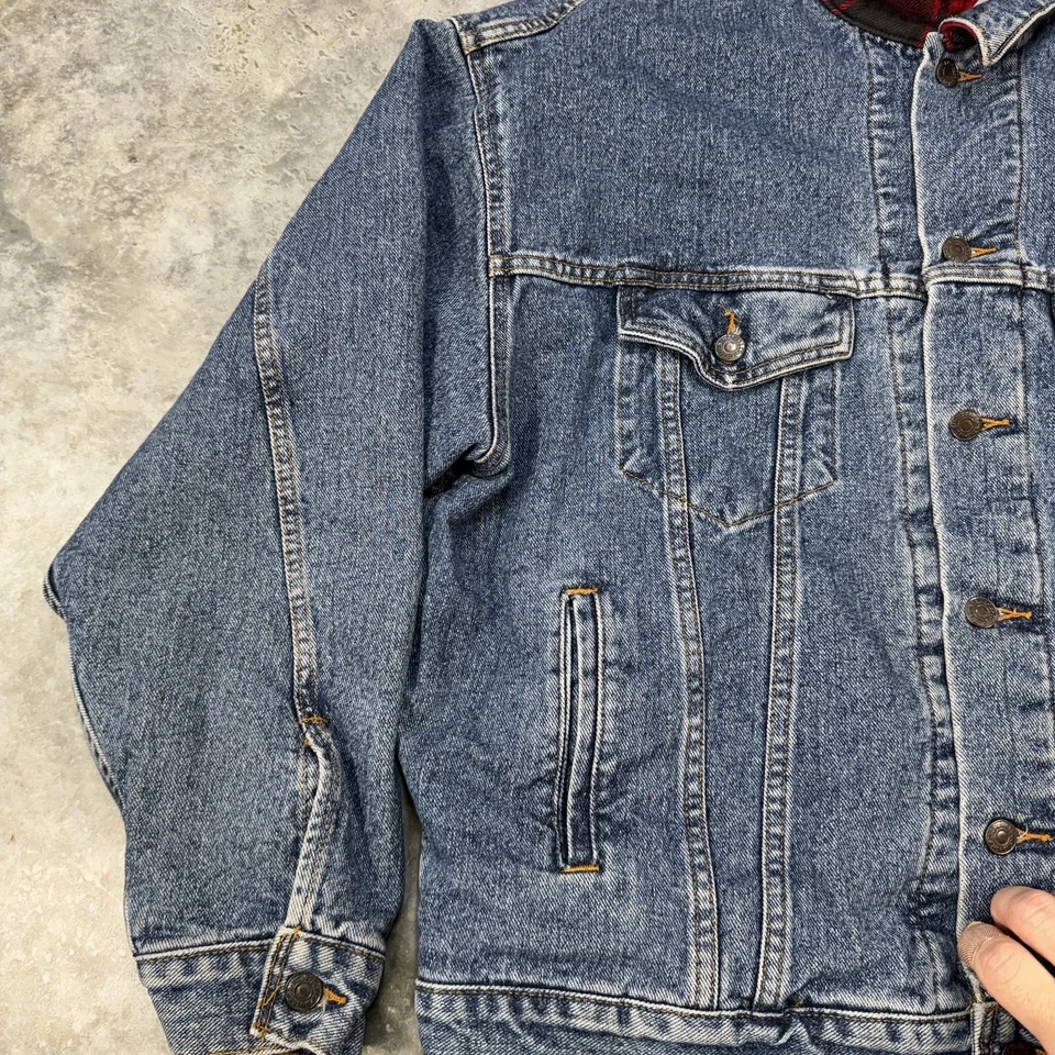 Vintage Levis Jacket Mens Extra Large Blue Denim Flannel Lined Trucker Coat 90s - Image 3 of 4