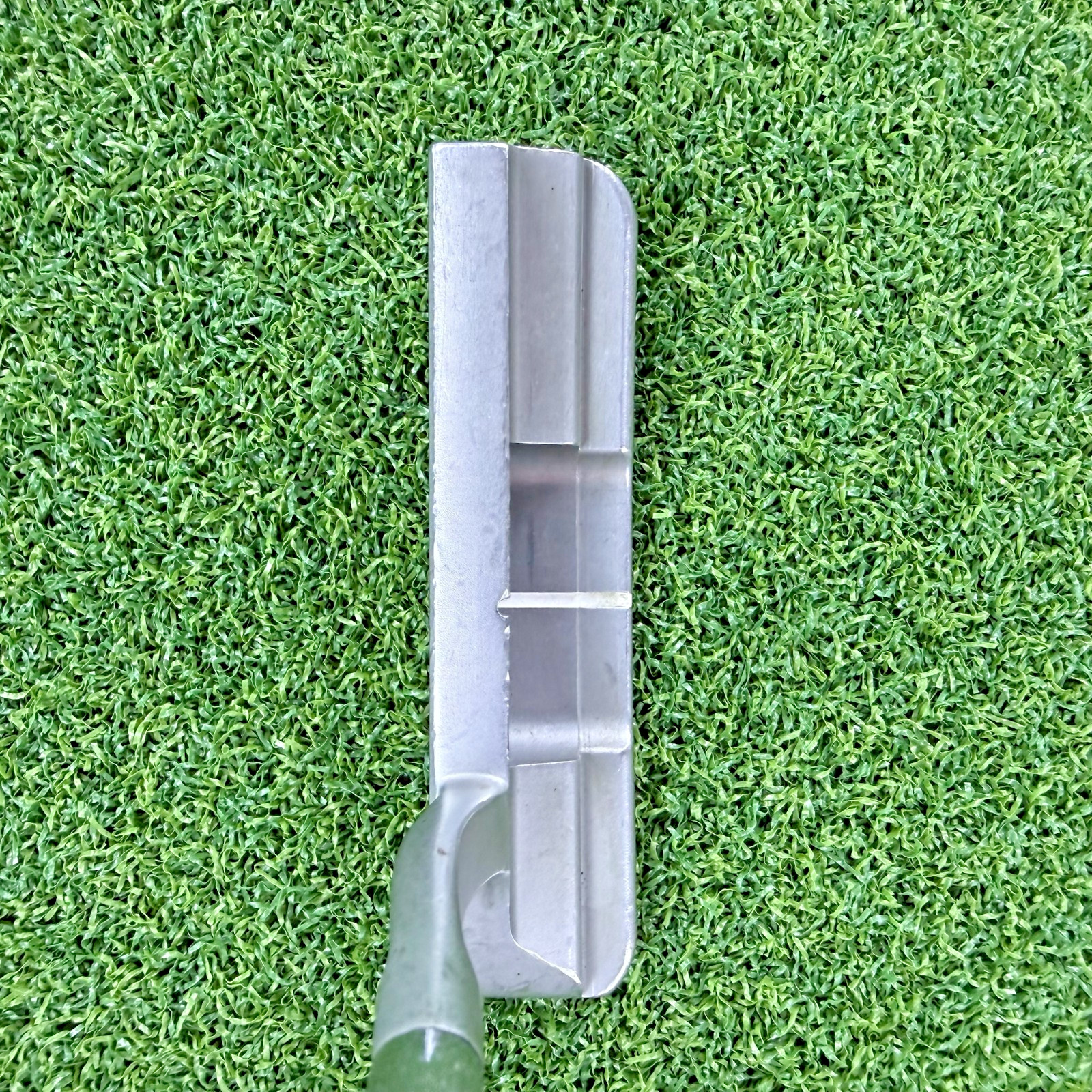 Rife Cayman Island Series Putter RH Steel Shaft 36" SuperStroke Pistol Grip + HC