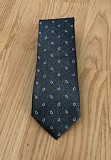 Men's Luxurious Gray Tie W/Purple White Small Pattern 3" X 57"