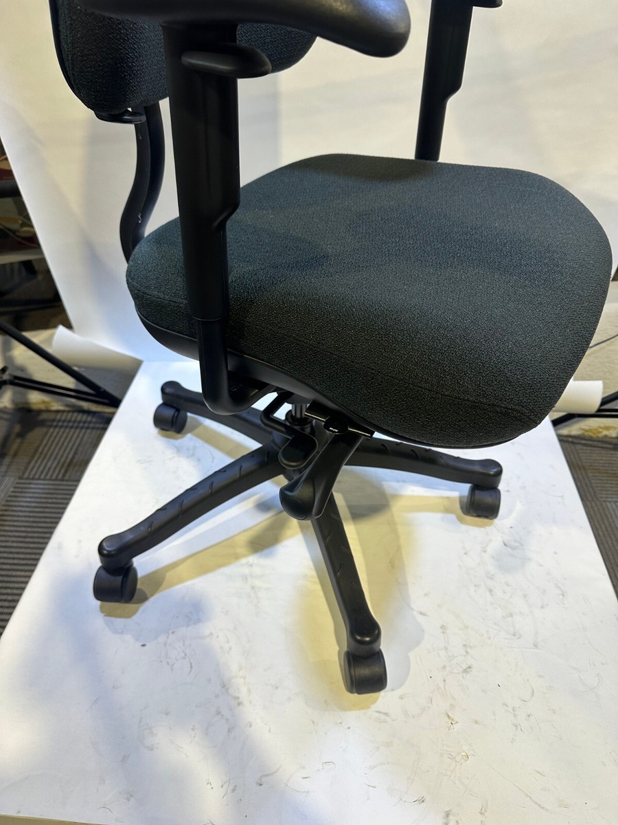 Knoll RPM Office Chair in Green Fabric Finish