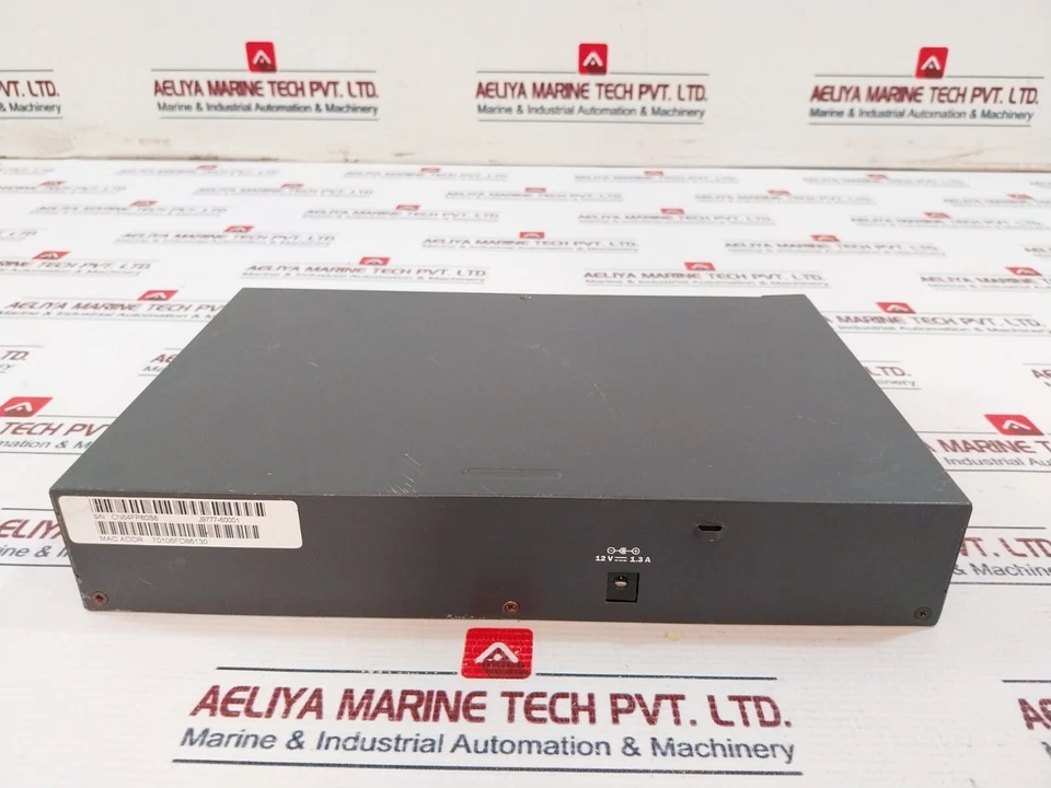 HP J9777A 8 Port Ethernet Switch 2530-8G 1.3A 12V - Image 2 of 4