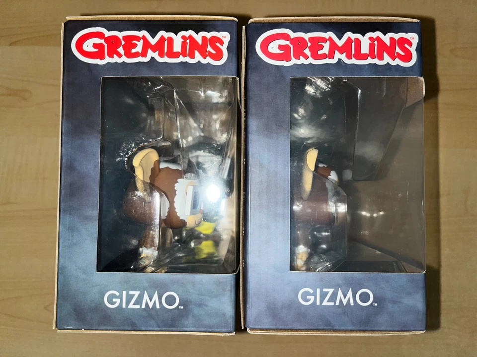 Funko Vynl Gremlins Juego de 2, Exclusivo 3D, Gizmo, Raya, con Protectores Foto 2 de 4