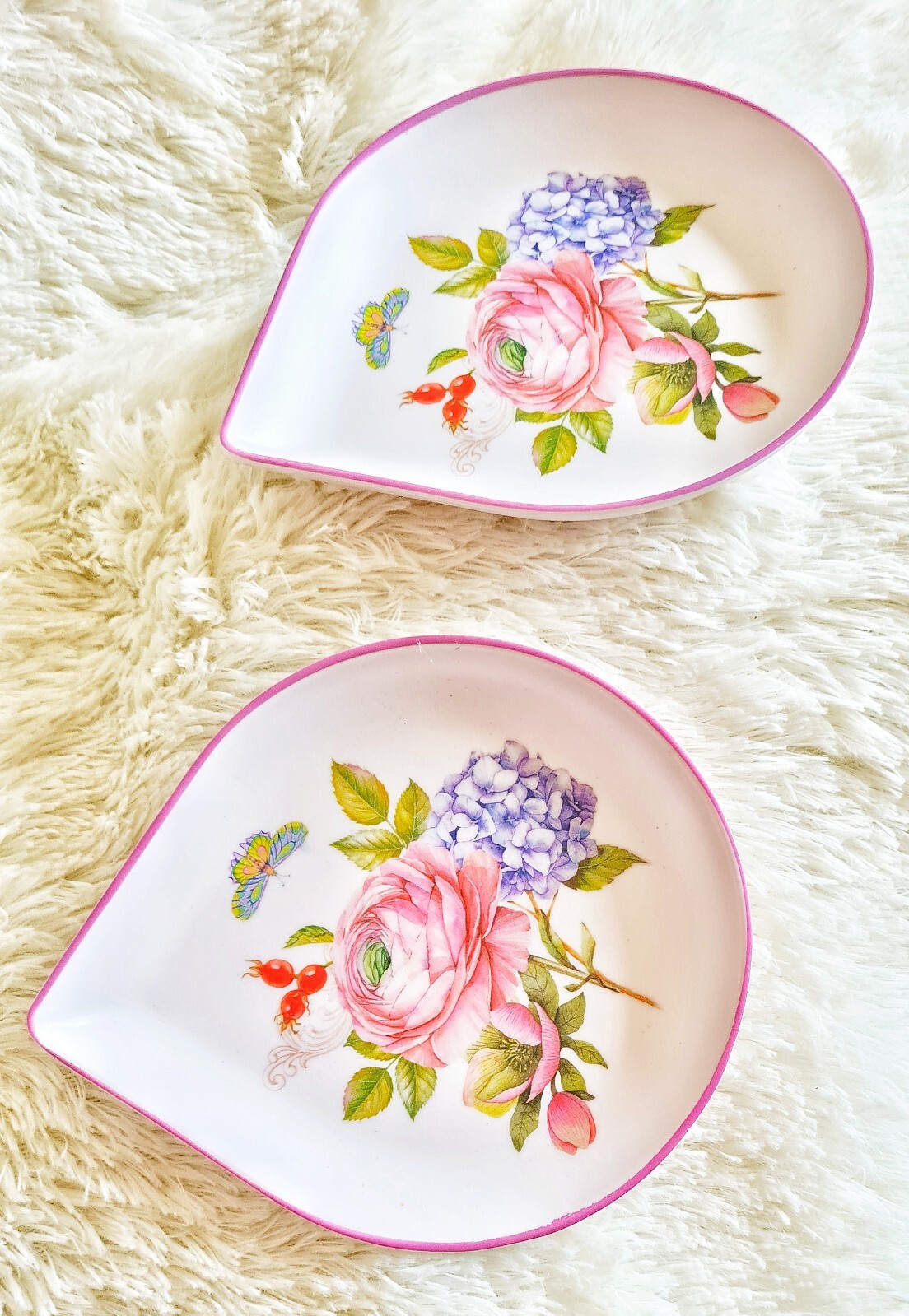 2 Stück Melamin Teller 17,7 x 15 x 2,2 cm Pfingstrose Blumen Design Paris Stil