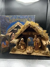 Fontanini Nativity Three 5” Figure Starter Set With Box & Stable Christmas Italy