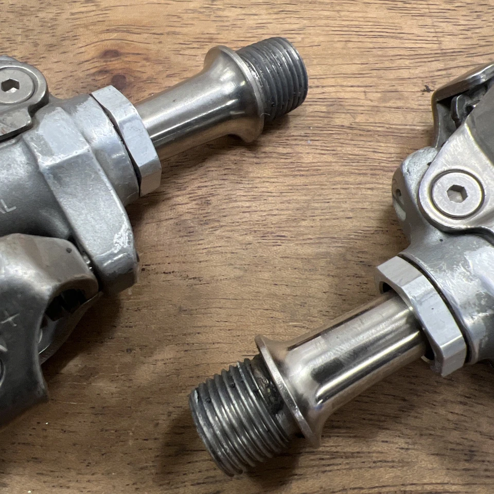 Pedales de bicicleta de montaña Shimano XTR PD-M959 SPD sin clip 9/16" Foto 3 de 4