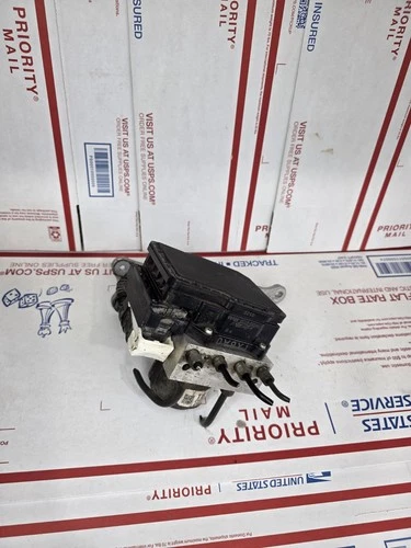 2013 - 2015 Acura ILX ABS Anti-Lock Braking Modulator Assembly VSA 57110-TX6-315