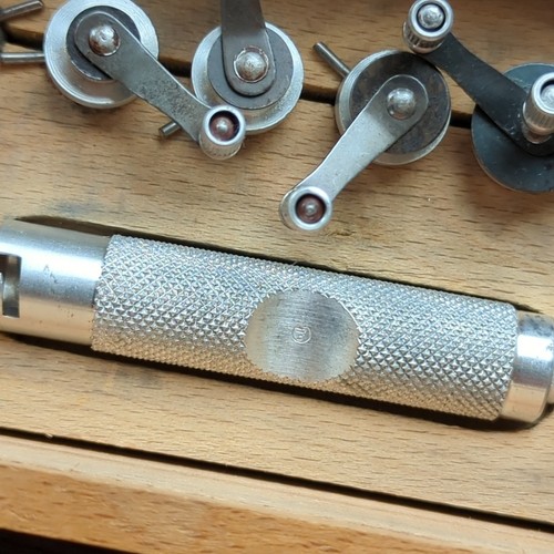 Vintage Watchmakers G. Boley Mainspring Winder Tool in Wooden Box - Picture 4 of 8