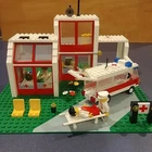 Vintage 1987 Lego Legoland 6380 Emergency Treatment Center - USED