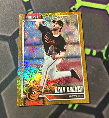 Topps 2025 Series One Dean Kremer Orioles #19 Gold Parallel 09/50