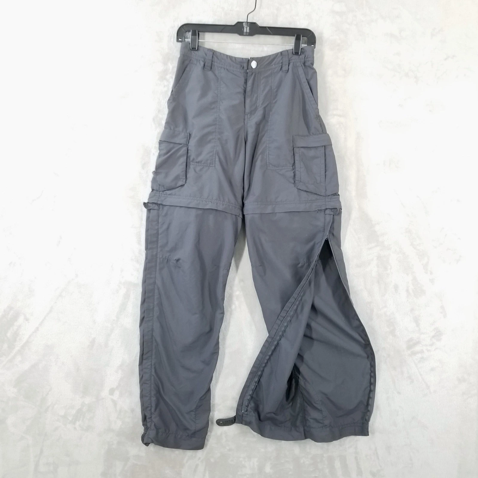 REI Sahara Convertible Cargo Pants Women 4 Gray Hiking Zip Off Outdoor Utility