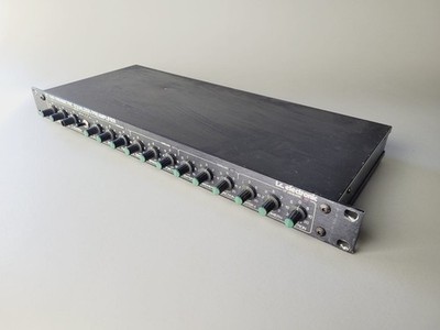 TC Electronic TC 1140 Parametric Equalizer / Preamplifier 1U Rack Unit