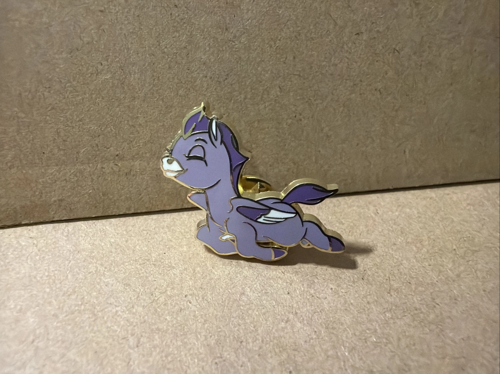 Rare Disney Pin Classic Fantasia Baby Pegasus Flying Horse Pastoral Symphony NEW