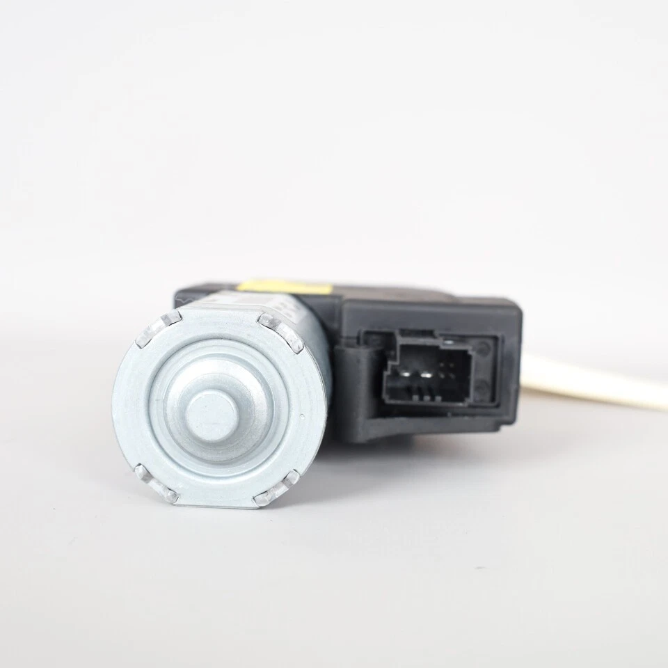 2011-2018 BMW X1 X3 X4 X5 Panoramic Sunroof Drive Motor 67617316396 OEM Used - Изображение 3 из 4