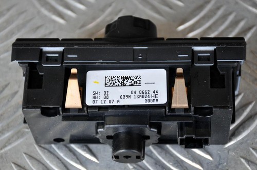 Land Rover Freelander 2 headlight control switch 6G9N-13A024-HE - Picture 2 of 2