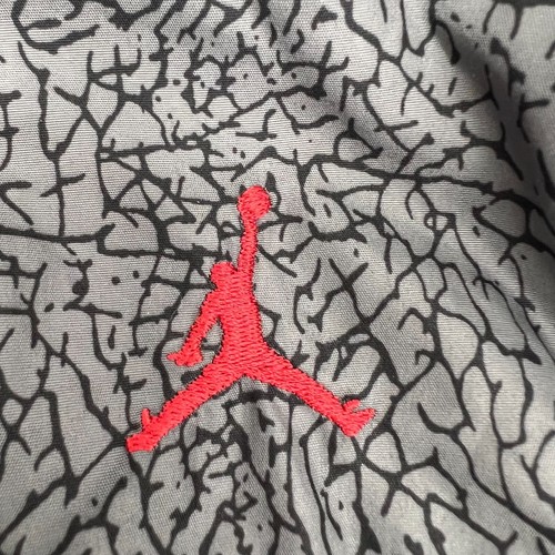 JORDAN Youth Sz L AF1 Black/Gray Elephant Print Full-Zip Windbreaker Jacket Hood - Picture 4 of 14