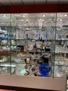 Bloomingdales Mirror Glass Showcase / Display Case (Newton, MA PICK UP ONLY)