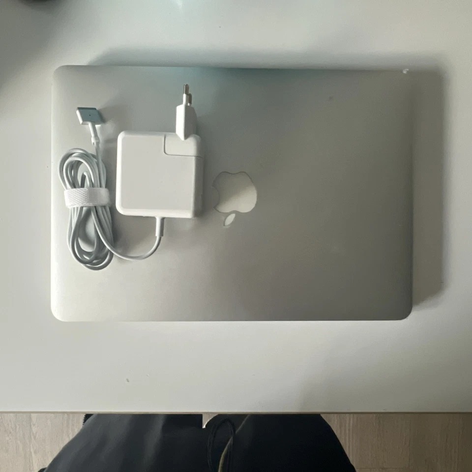 Apple MacBook Pro 13" 2014 · i5 · 8GB · 128GB, photo 4 sur 5