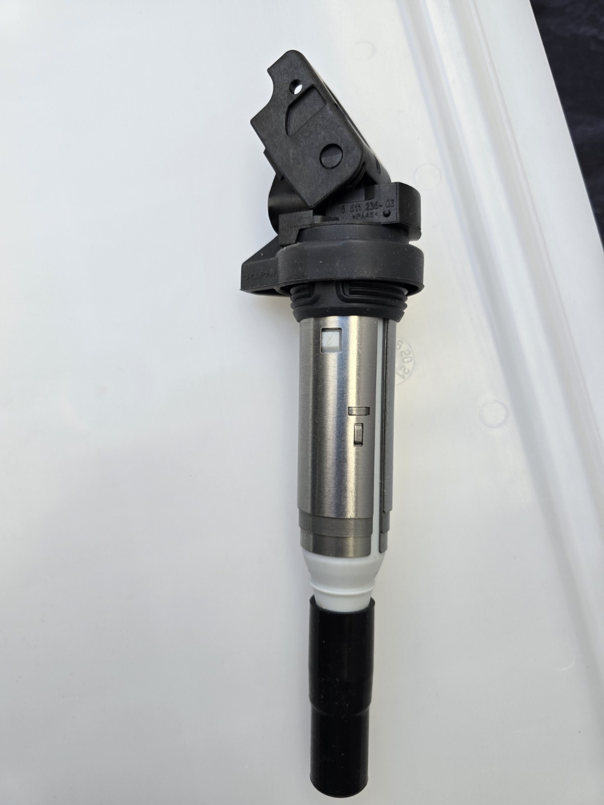 Original BMW F10 F90 G30 F01 G11 F91 F15 G05 G06 G07 Zündspule (Delphi) 8611236
