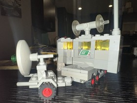 Vintage LEGO Space Set 452 Mobile Tracking Station Complete w/ Box And Manual