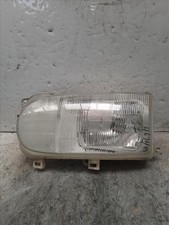 Feu avant (phare) Nissan VANETTE