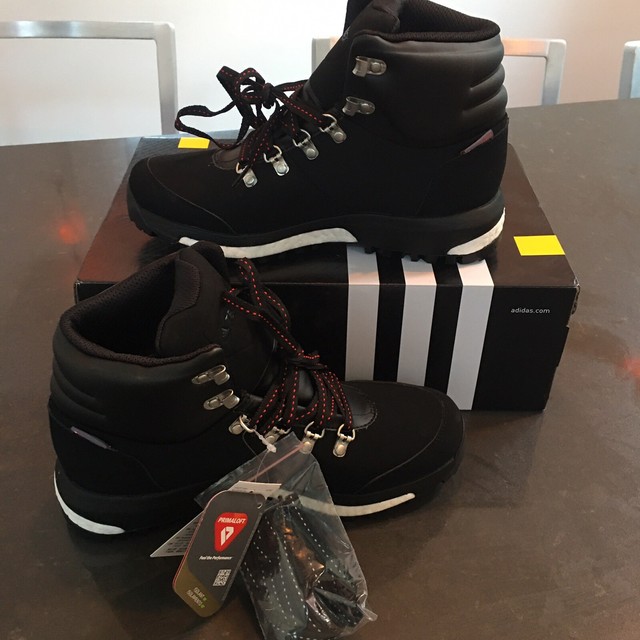 terrex climawarm snowpitch winter shoes