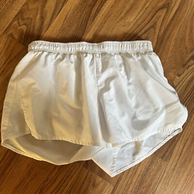 Nike Dry City Core White 3\