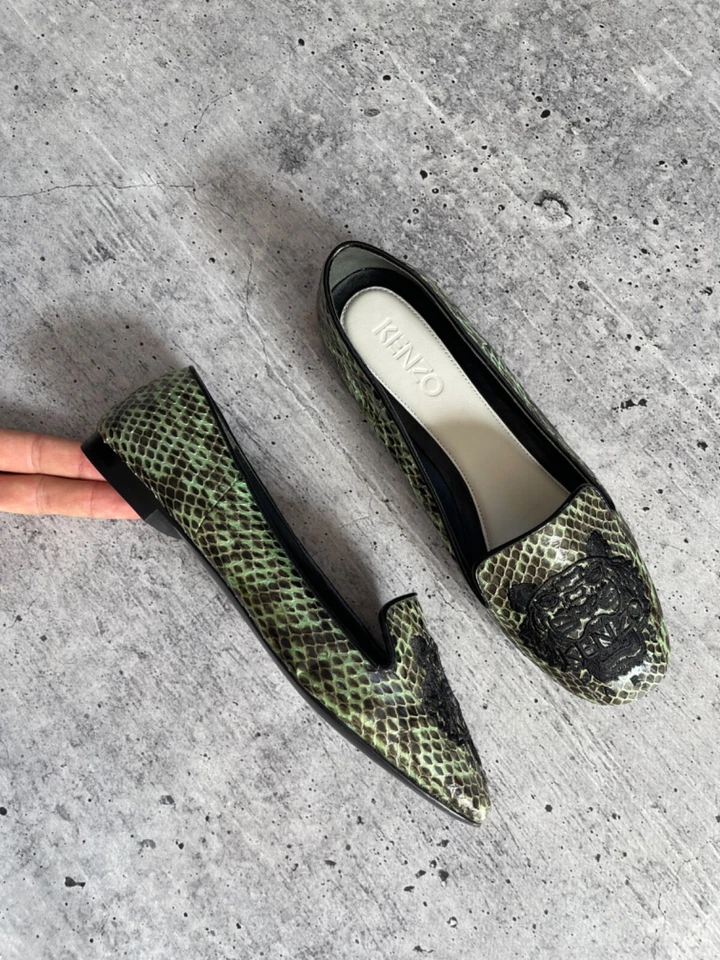 Kenzo Black Green Loafers Size 35 - Snake Skin Effect with Tiger Embroidery - Image 2 of 4