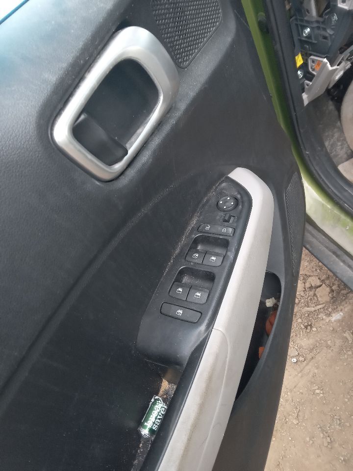 Used A/C Compressor fits: 2020 Hyundai Venue  Grade A