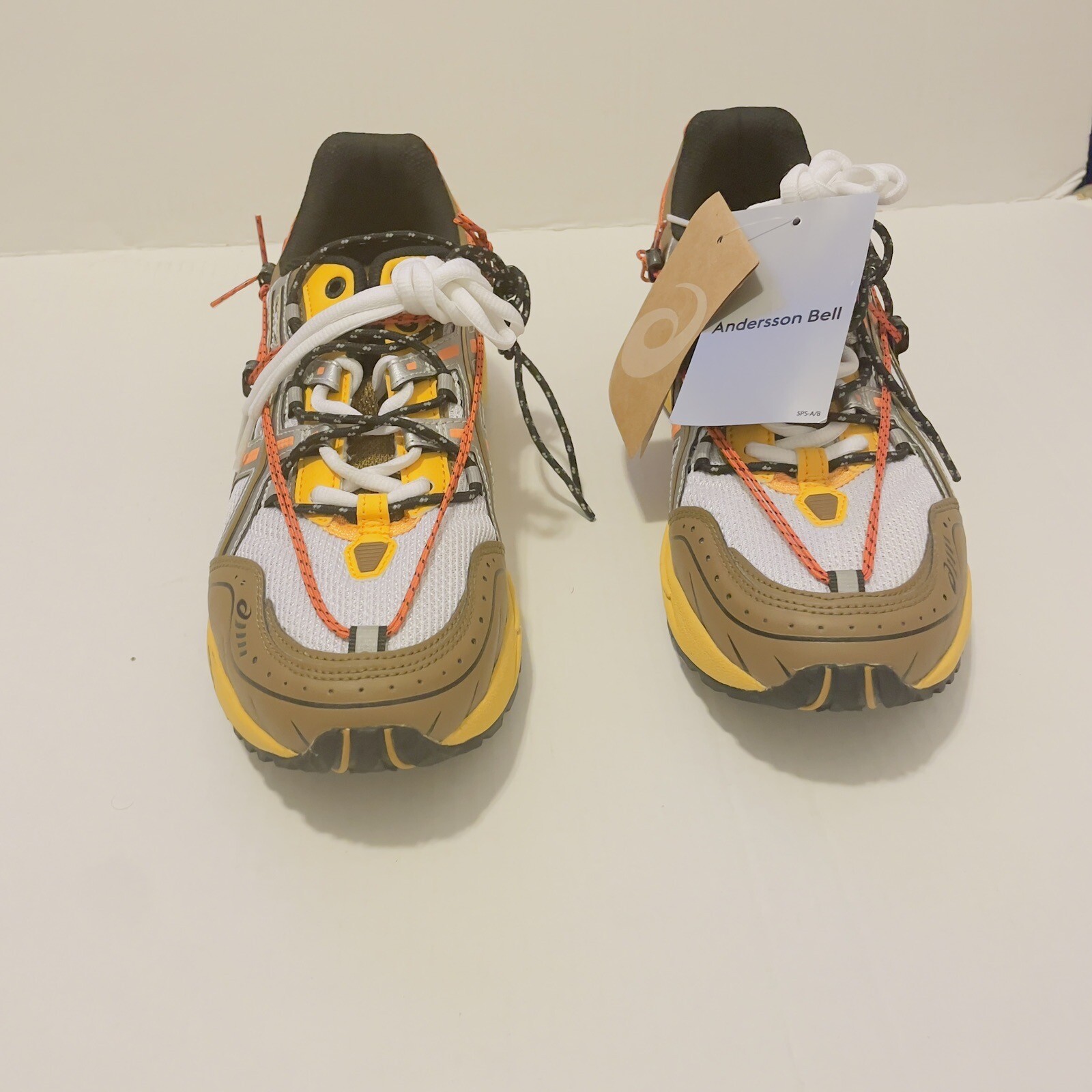 Anderson Bell ASICS  Mens Size 9.5 image 6